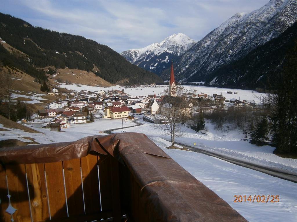 Landhaus Gföllberg Lägenhet Holzgau Exteriör bild